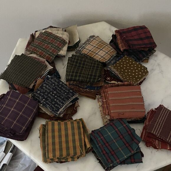 LOT OF VTG 2.5" Quilt Block Squares Patterned & Plaids Cotton Cut Fabric Pieces - Picture 1 of 13